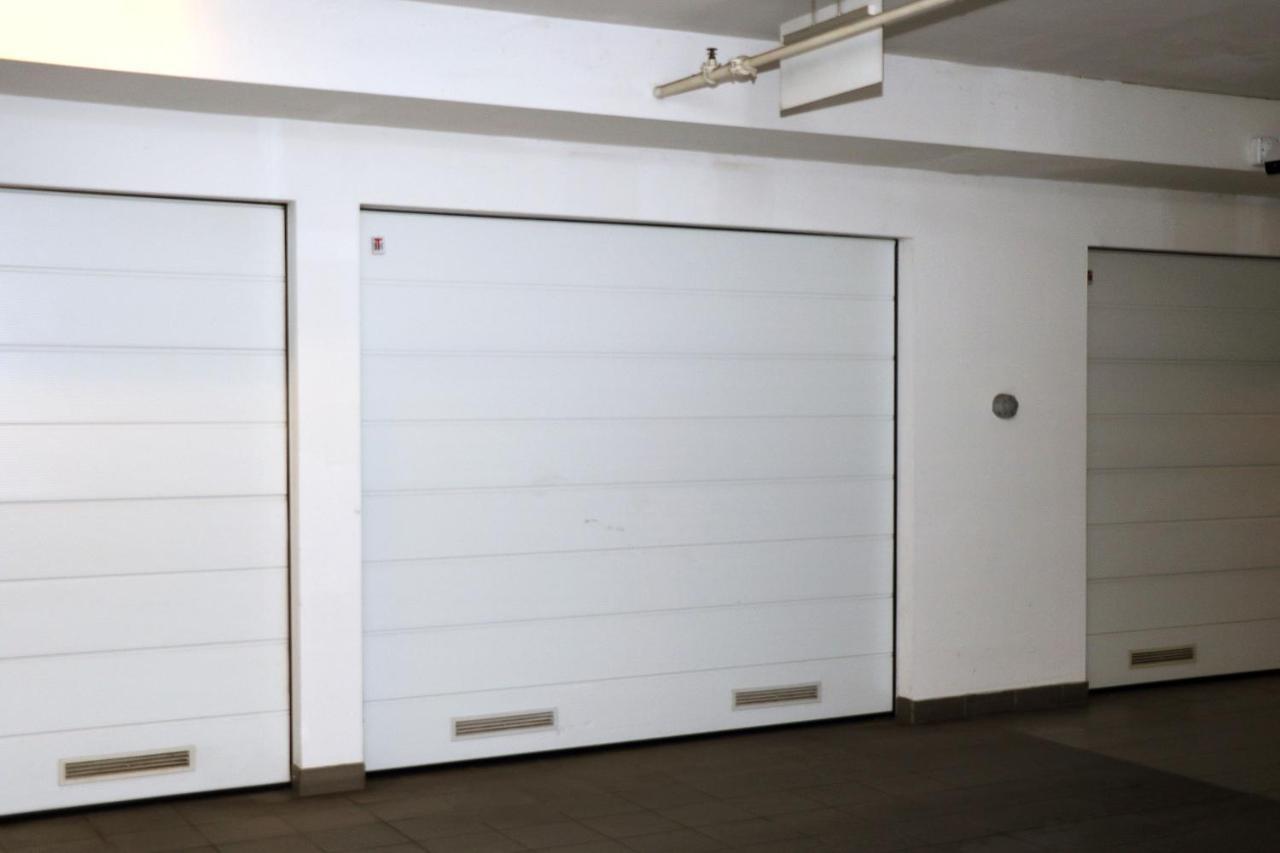 Apartment Elena 1, Zagreb City With Garage 外观 照片