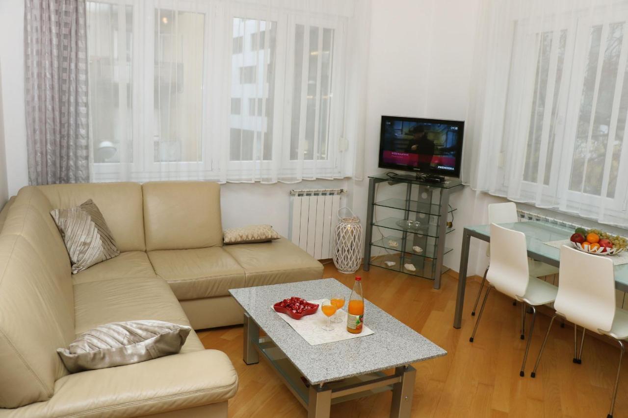 Apartment Elena 1, Zagreb City With Garage 外观 照片