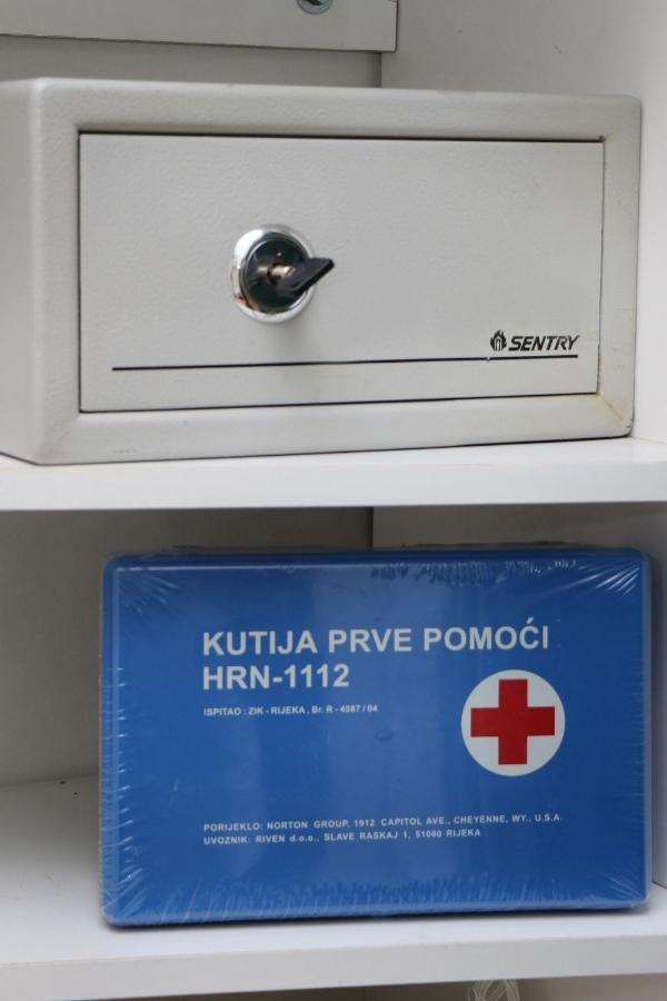 Apartment Elena 1, Zagreb City With Garage 外观 照片