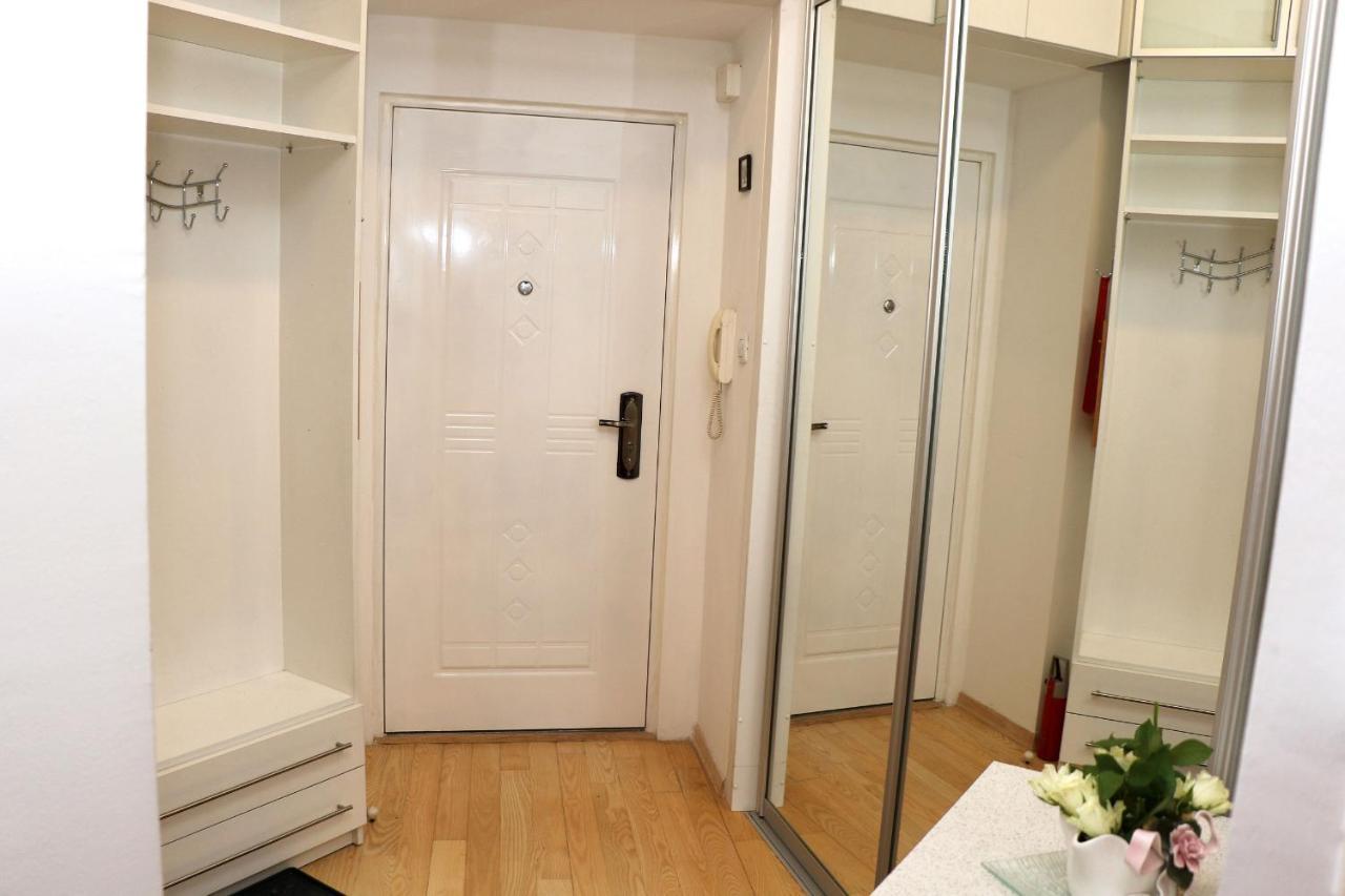 Apartment Elena 1, Zagreb City With Garage 外观 照片
